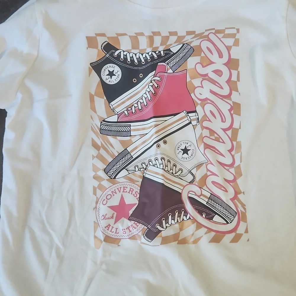 Converse Graphic Long Sleeve Tee